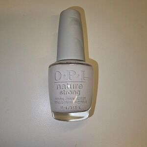 OPI Nature Strong Nail Lacquer, Vegan Nail Polish, Strong as Shell, Nude